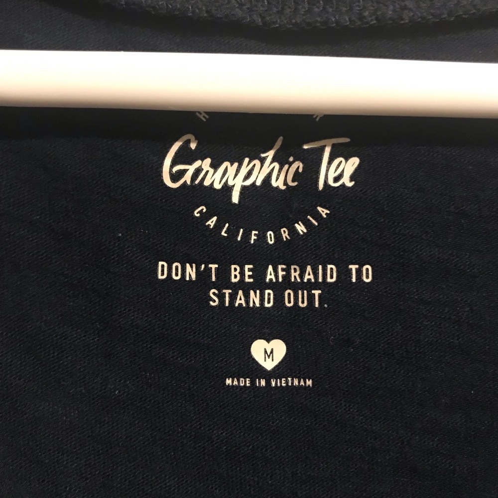 Hollister top